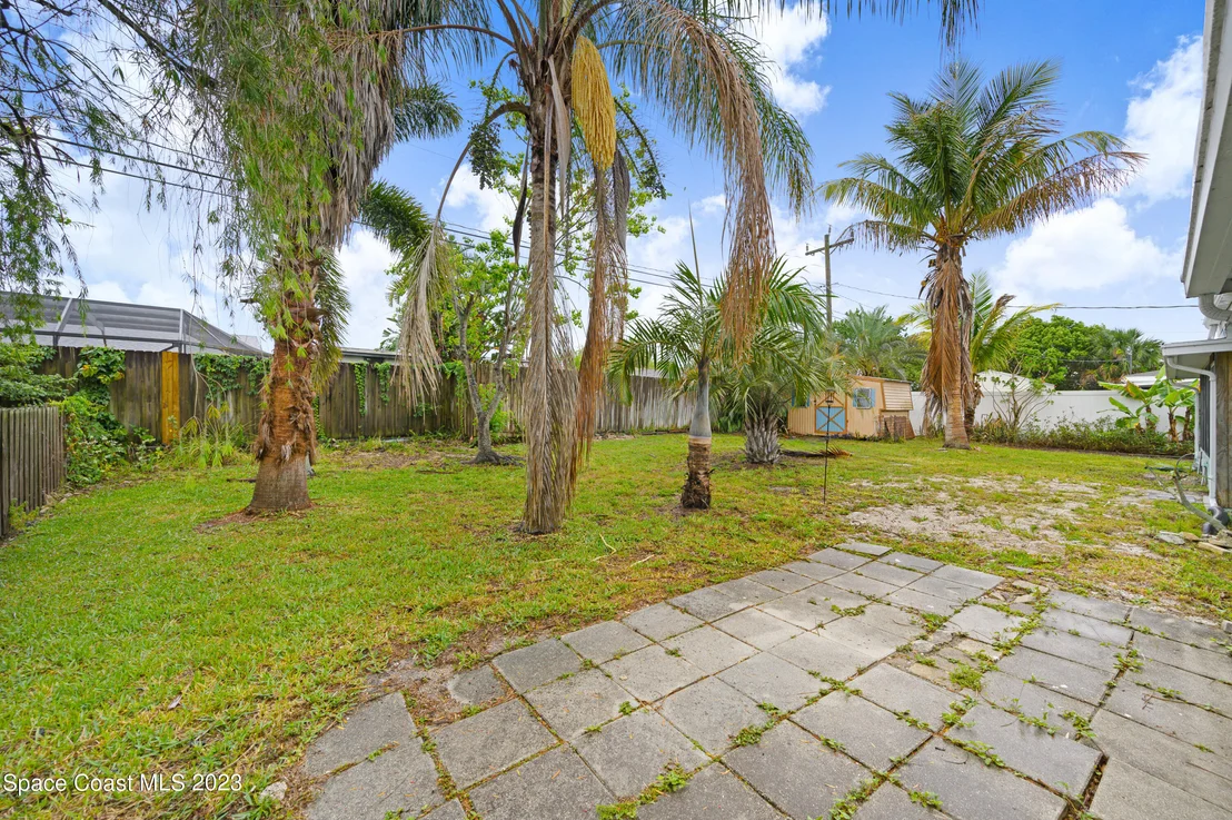 Photo of 707 Ixora Drive