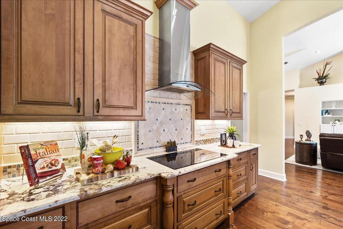 Photo of 7933 Timberlake Drive