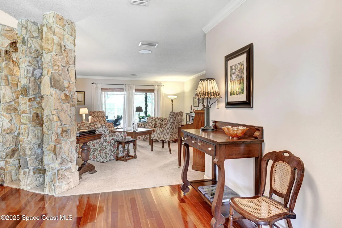 Photo of 847 Kerry Downs Circle