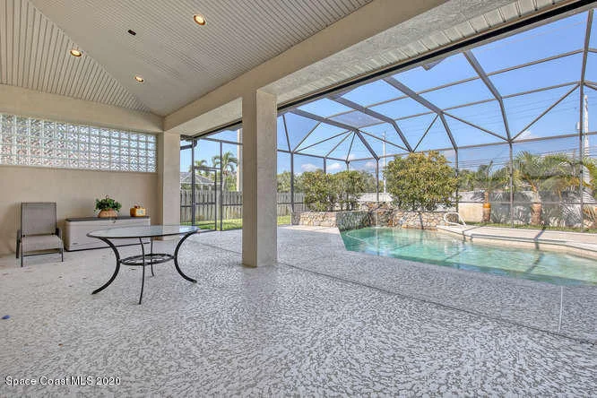 Photo of 821 Peregrine Drive