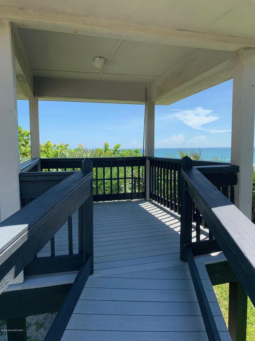 Photo of 557 Pier Lane