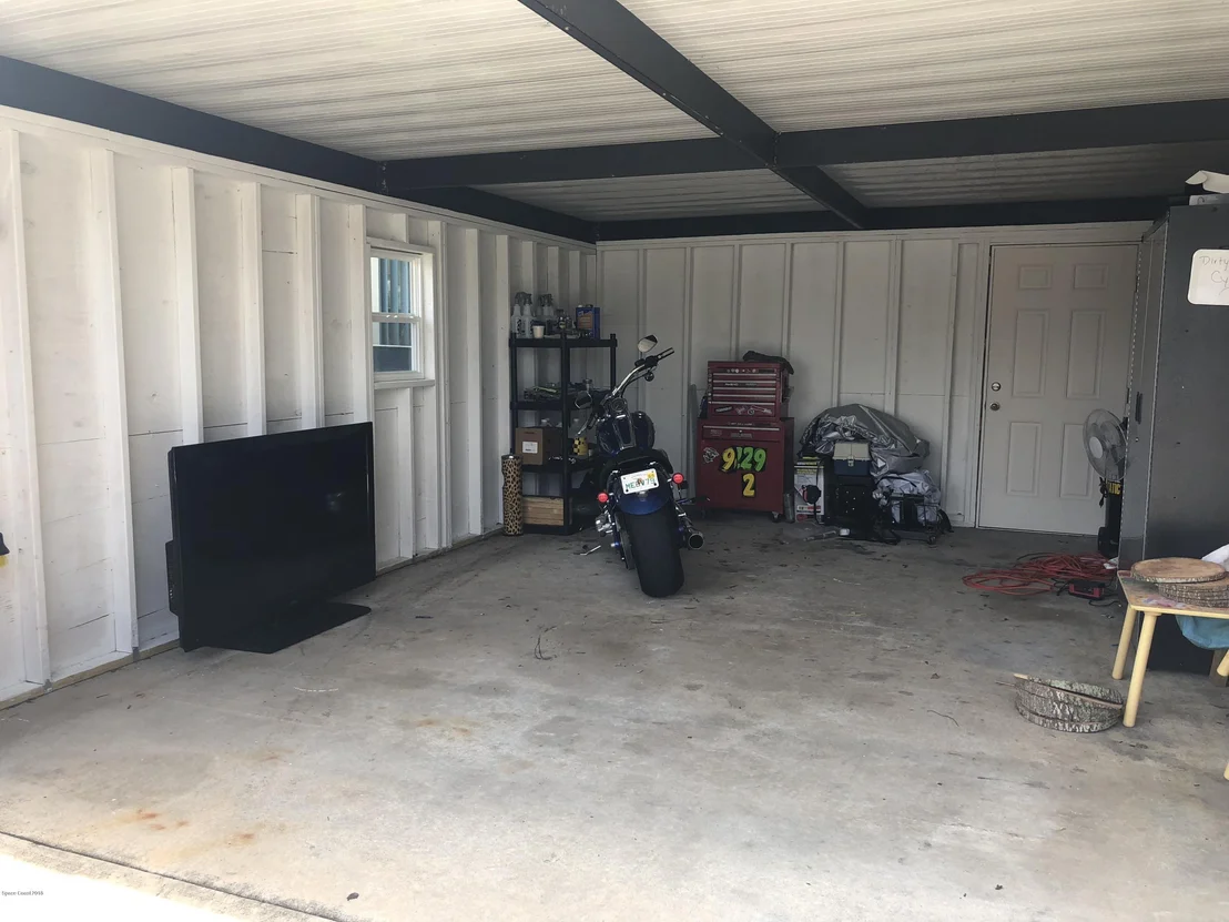 Photo of 730 Bianca Drive NE