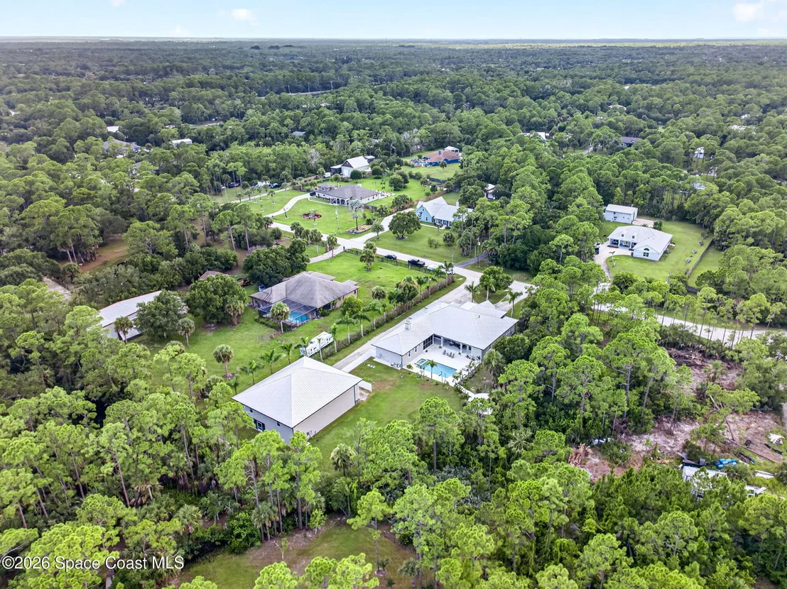 Photo of 3865 Reynolds Road