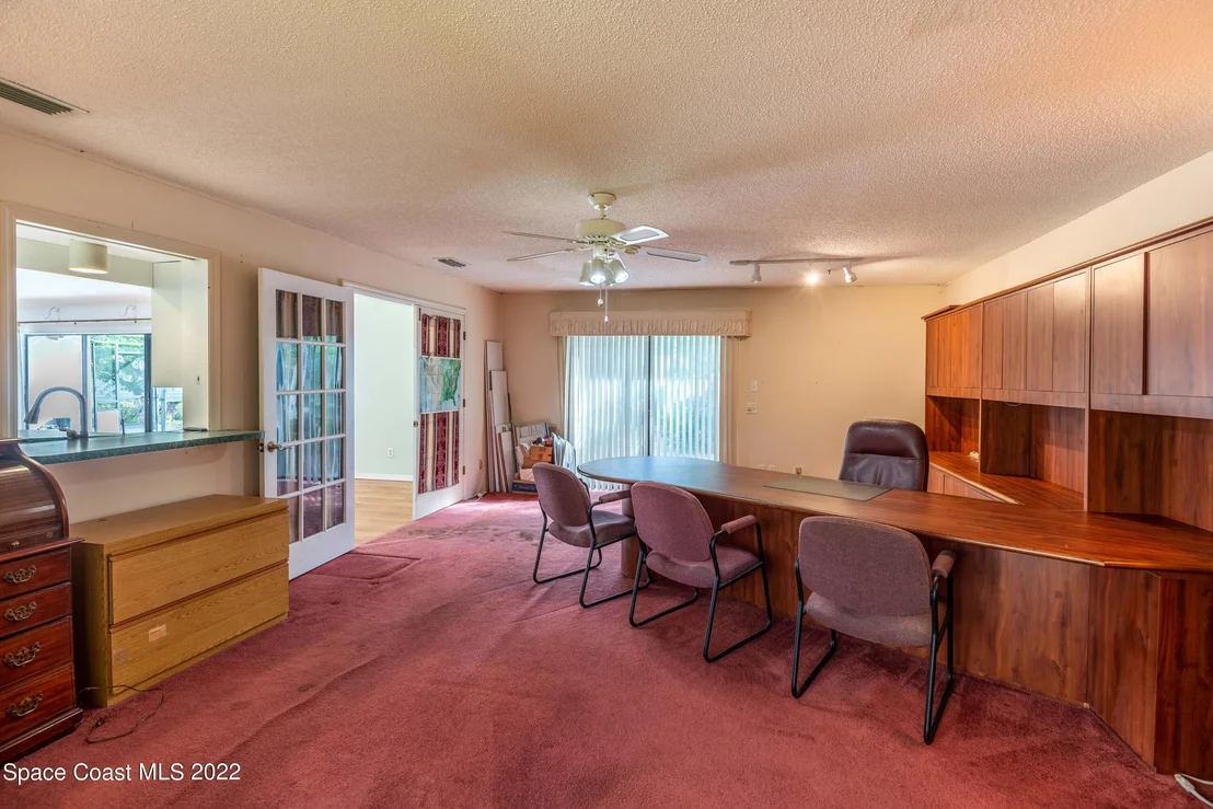 Photo of 573 Orange Avenue