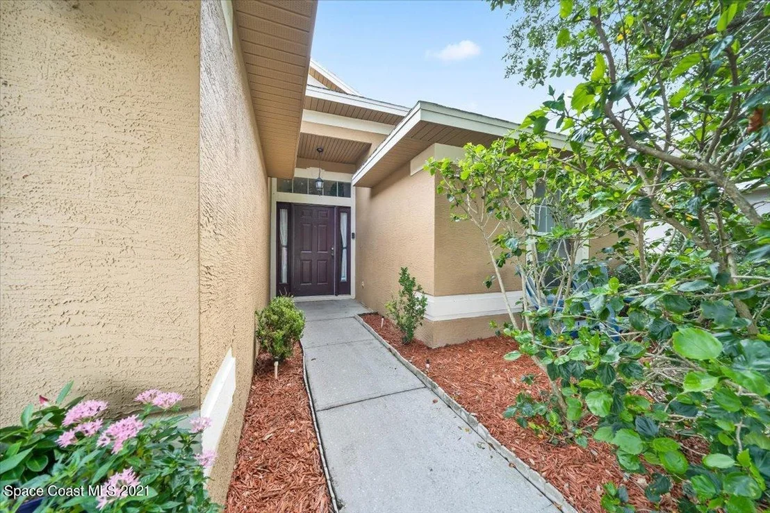 Photo of 1055 Sedgewood Circle