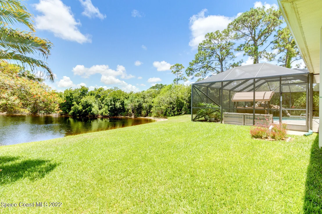 Photo of 349 Pebble Hill Way