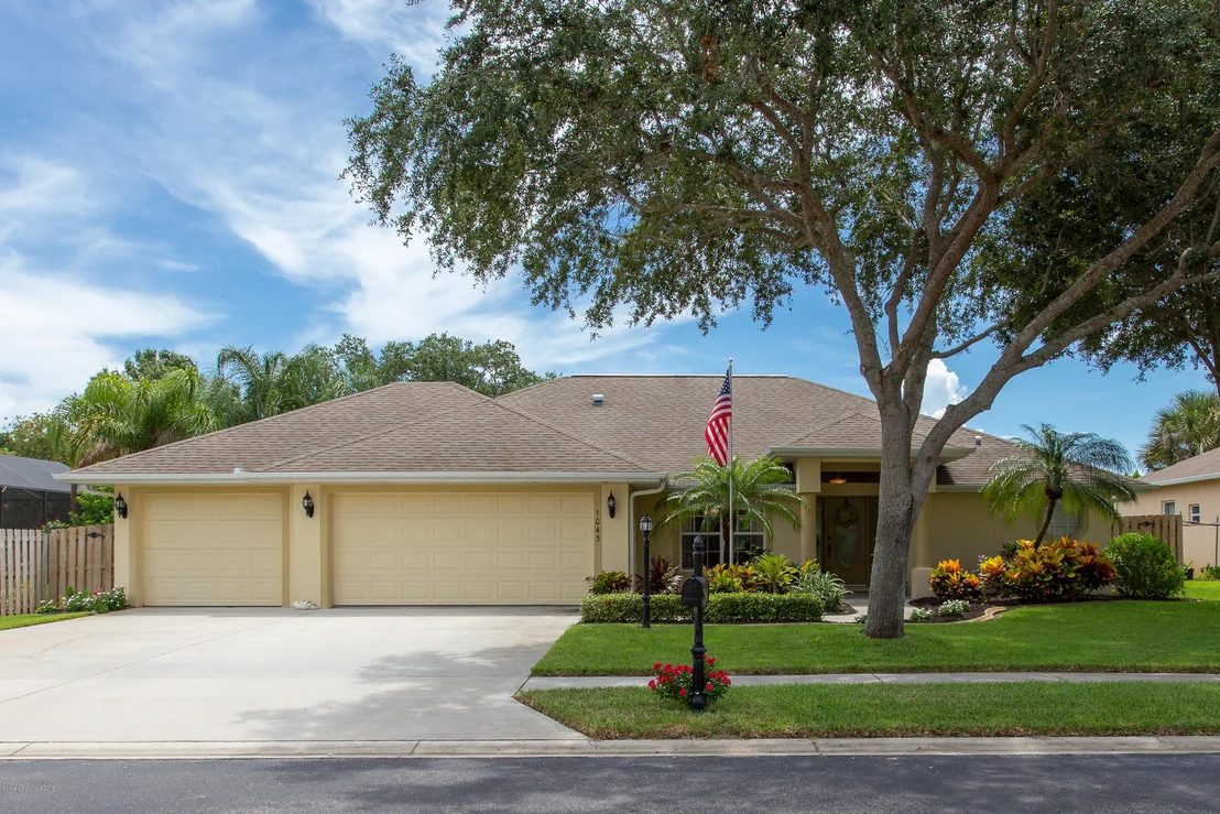 Photo of 1043 Spring Oak Drive