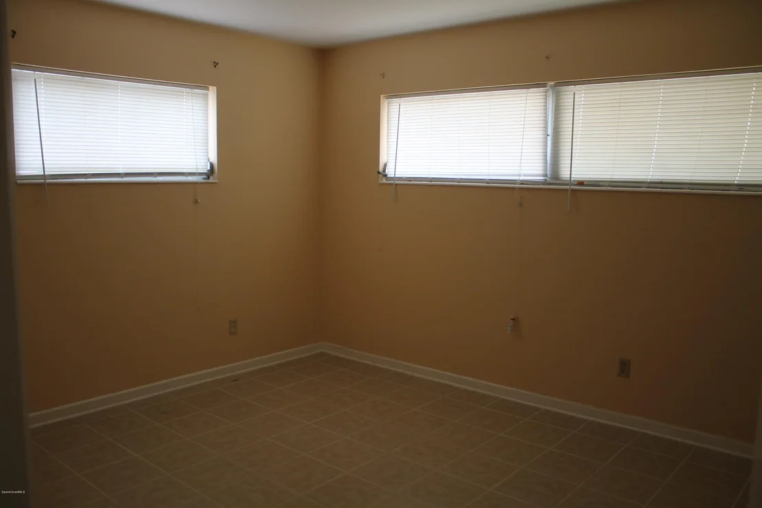 Photo of 997 MIRACLE Way