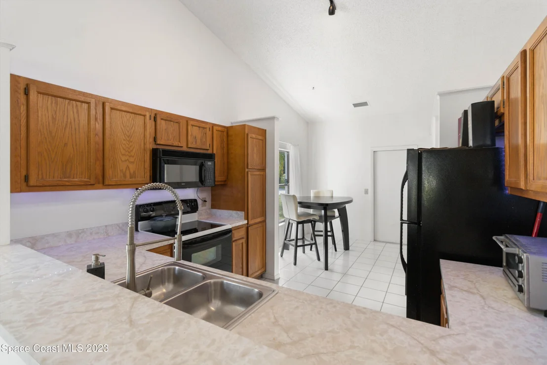 Photo of 1744 Clover Circle