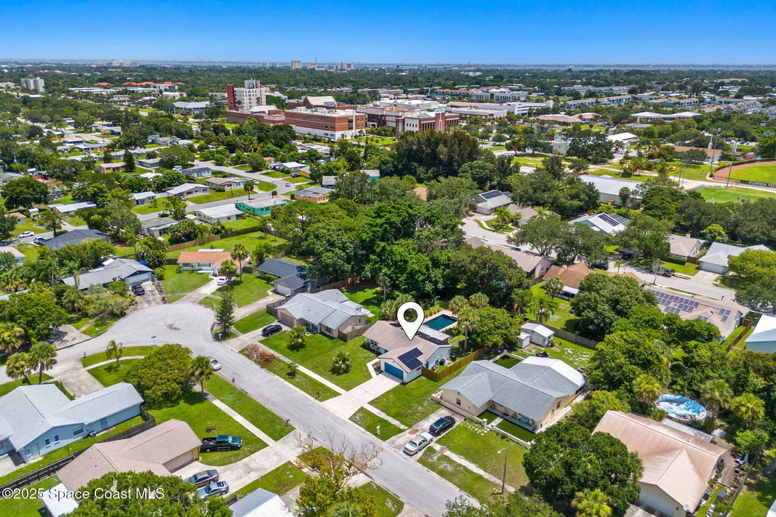 Photo of 3353 Jay Tee Drive