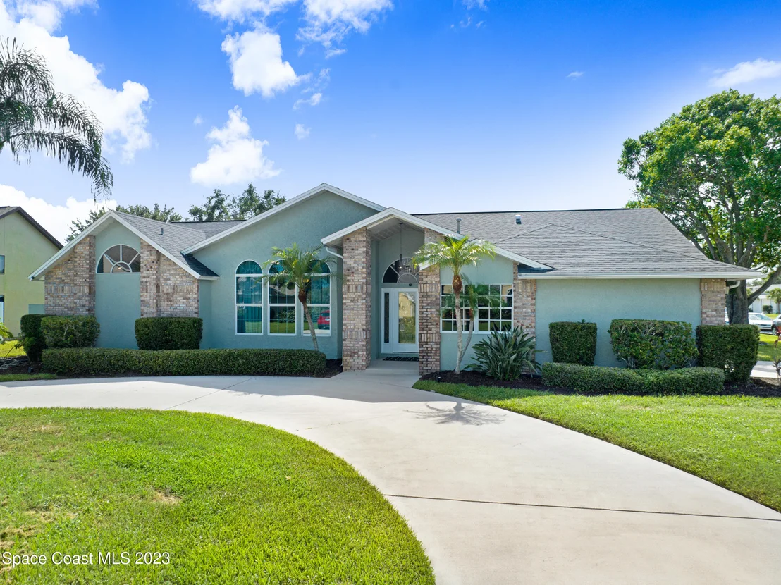 Photo of 817 Spanish Wells Drive