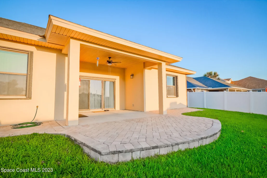 Photo of 109 Palm Circle