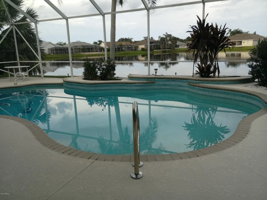 Photo of 1877 Thesy Drive