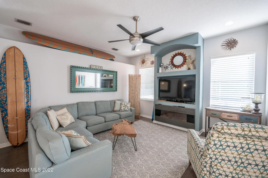 Photo of 6013 Newbury Circle