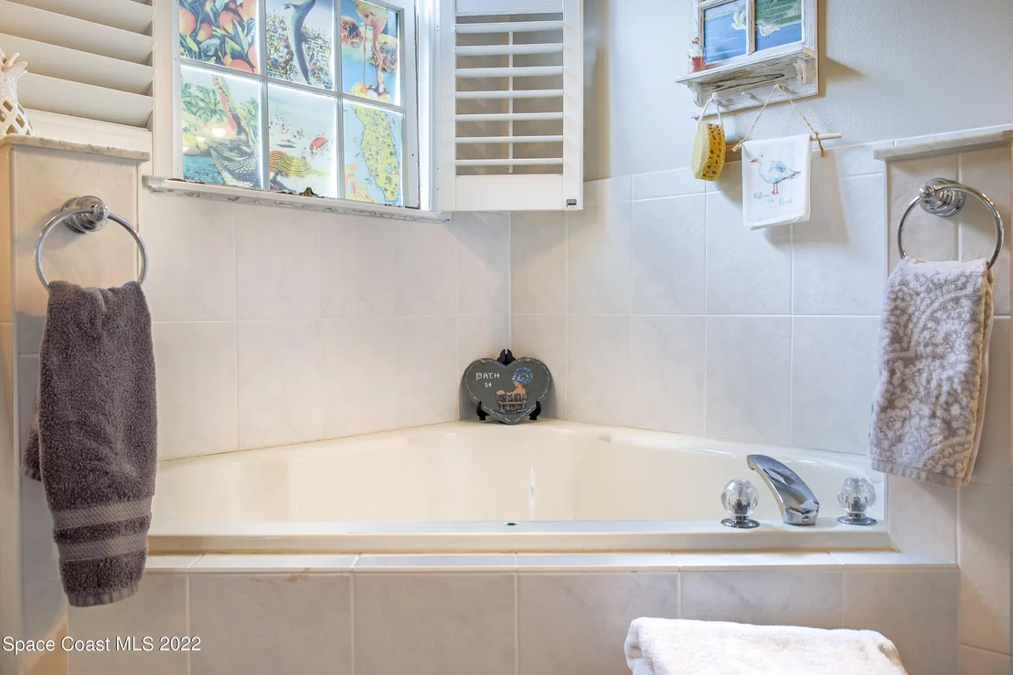 Photo of 1565 Ficus Point Drive