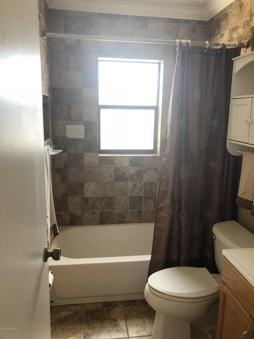 Photo of 2224 Allan Adale Road