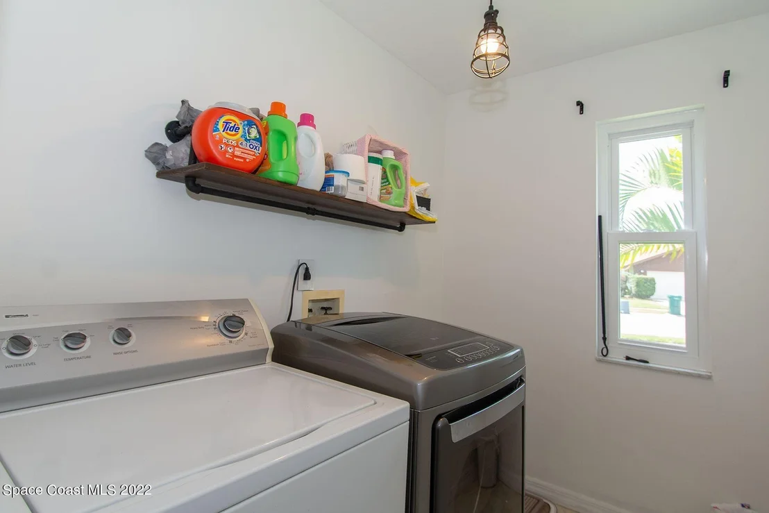 Photo of 3210 Calgary Street