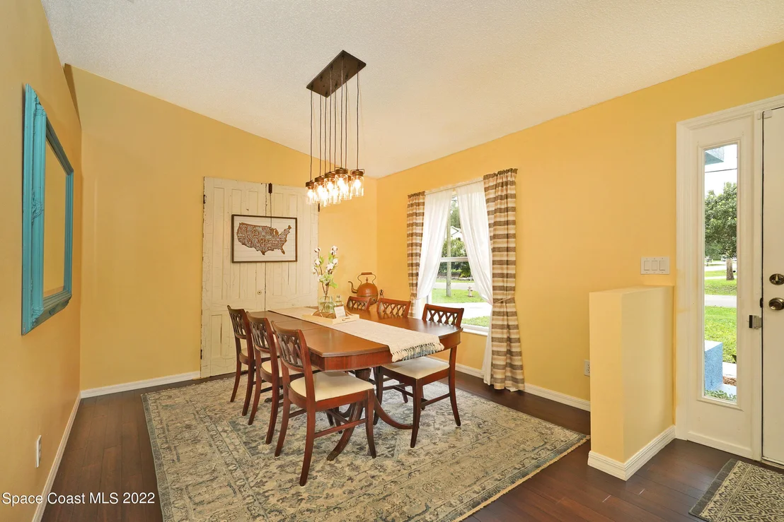 Photo of 6035 Adele Street