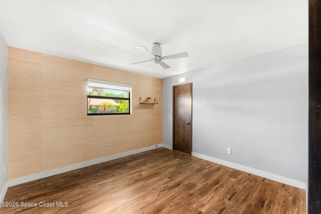 Photo of 127 Sand Pine Road
