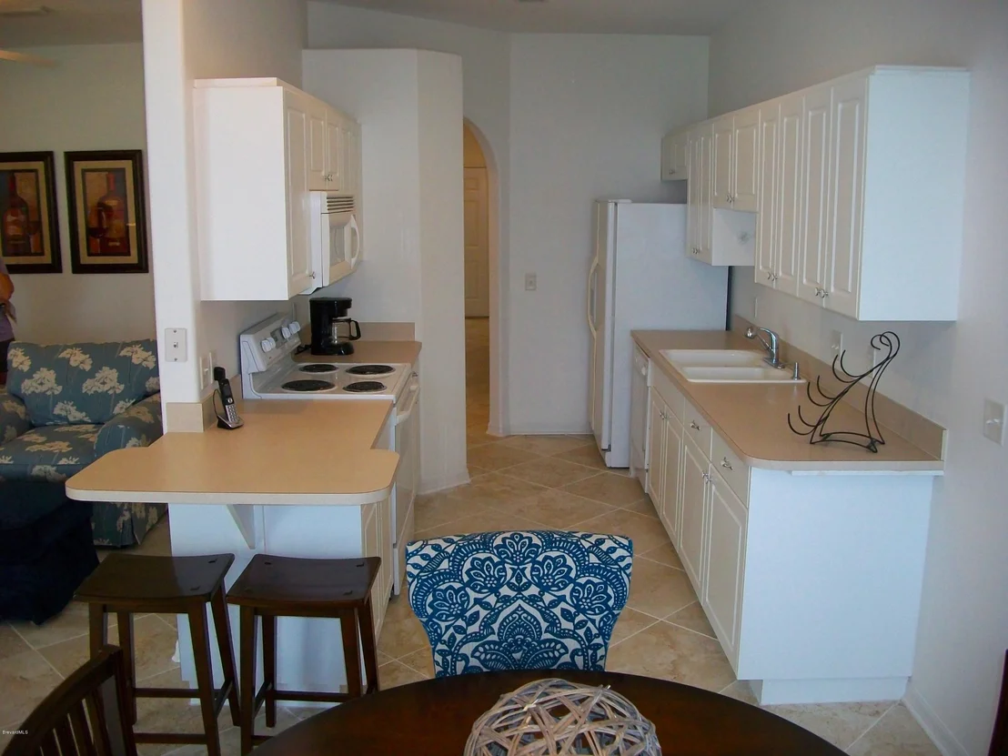 Photo of Unit 21 at 5201 Ocean Beach Boulevard