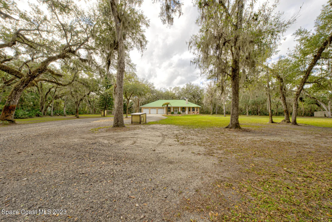 Photo of 3333 Aloha Lane
