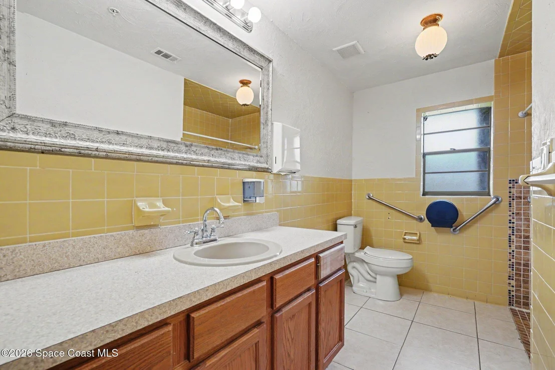 Photo of 4457 Parkway Drive