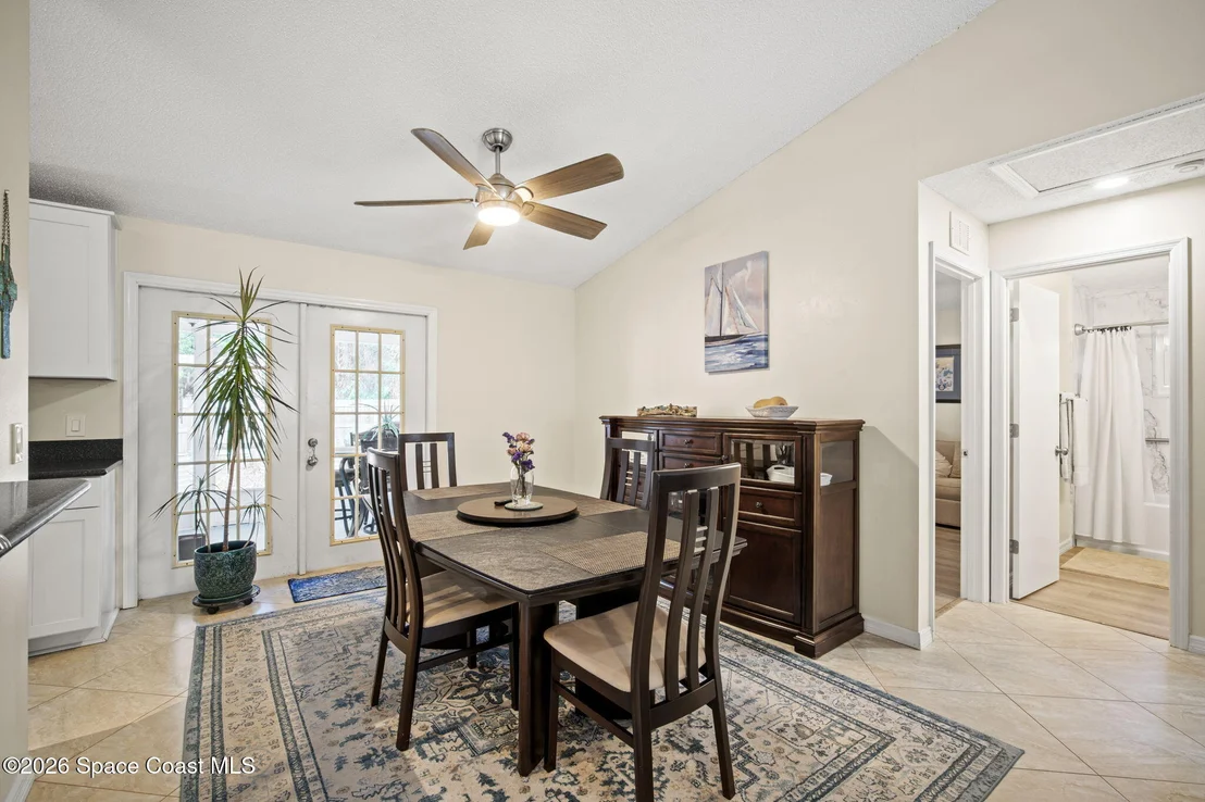 Photo of 7455 Darien Road
