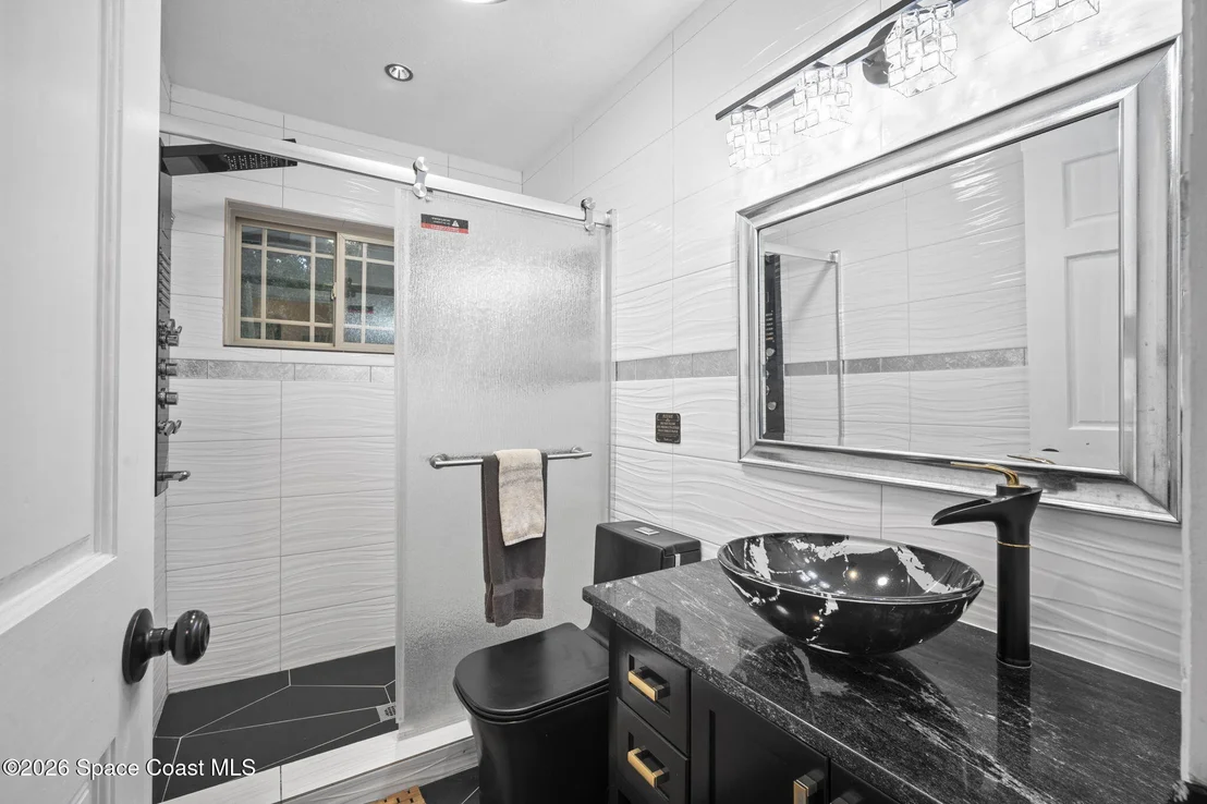 Photo of 300 Orange Avenue