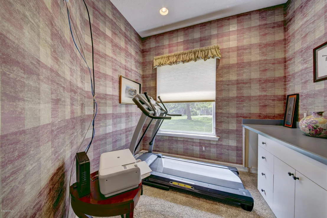 Photo of 8317 Cromwell Place