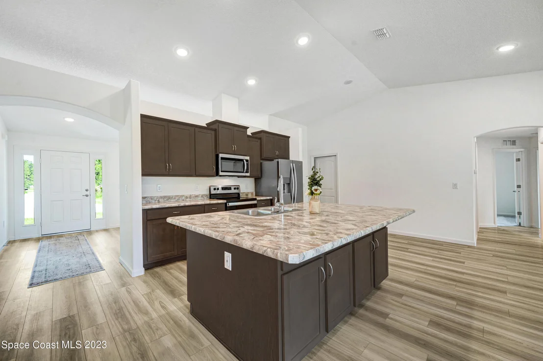 Photo of 1018 Savery Road
