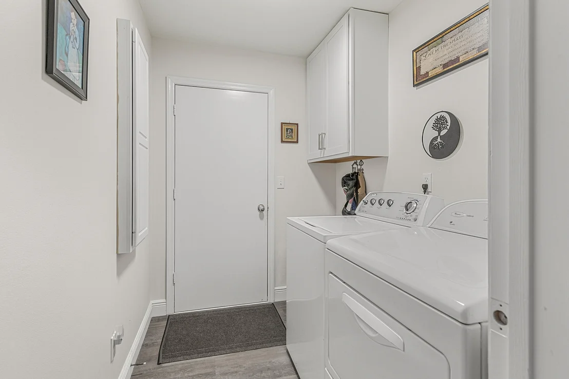 Photo of 2047 Bottlebrush Drive