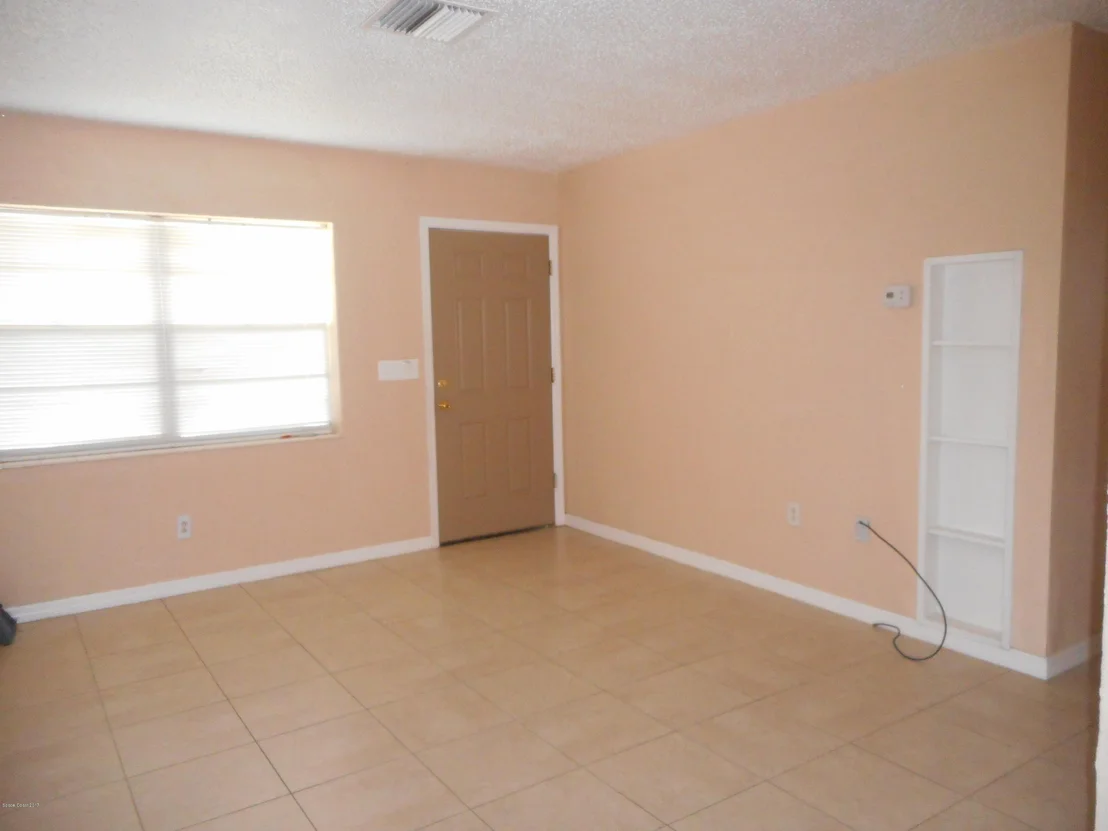 Photo of 2300 Post Road