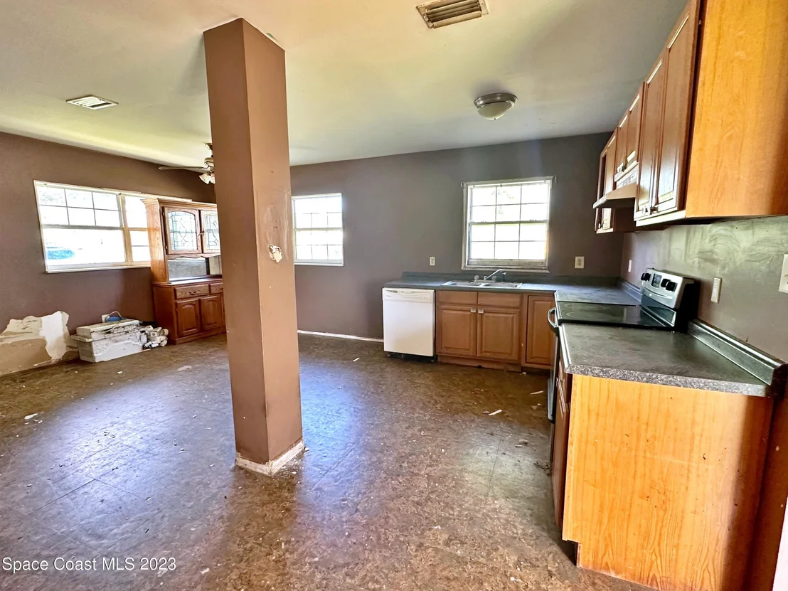 Photo of 1802 Cambridge Drive