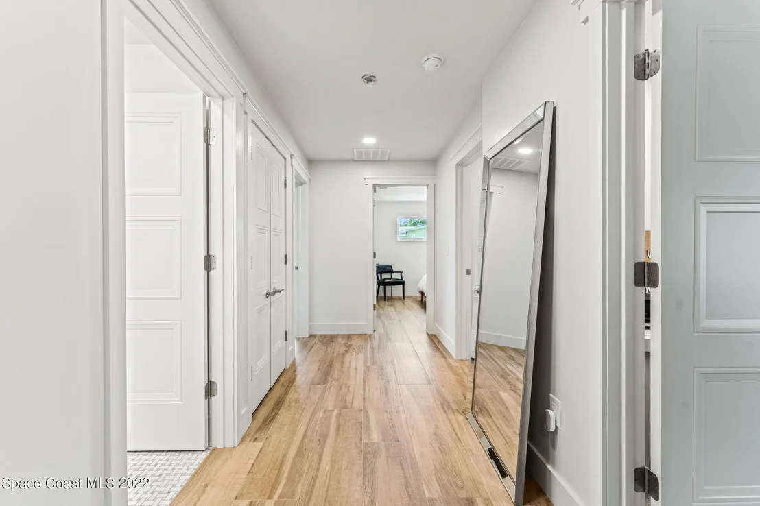 Photo of 200 Oak Street