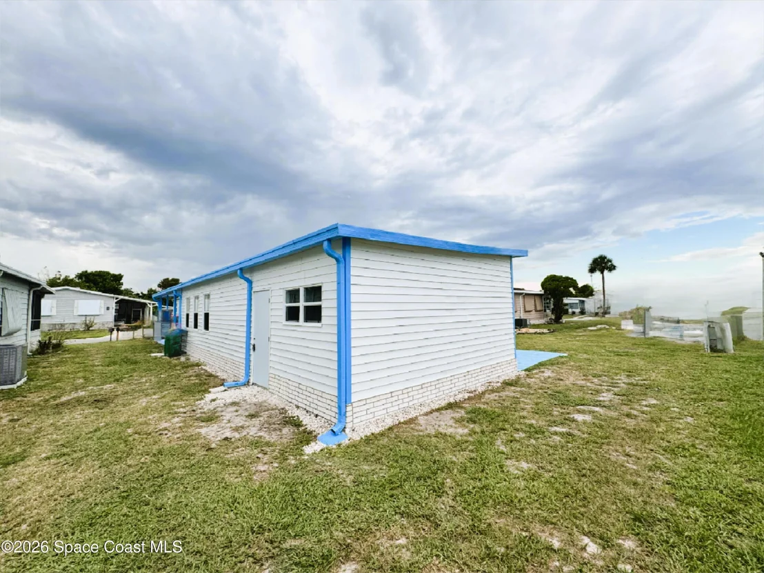 Photo of 805 Wren Circle