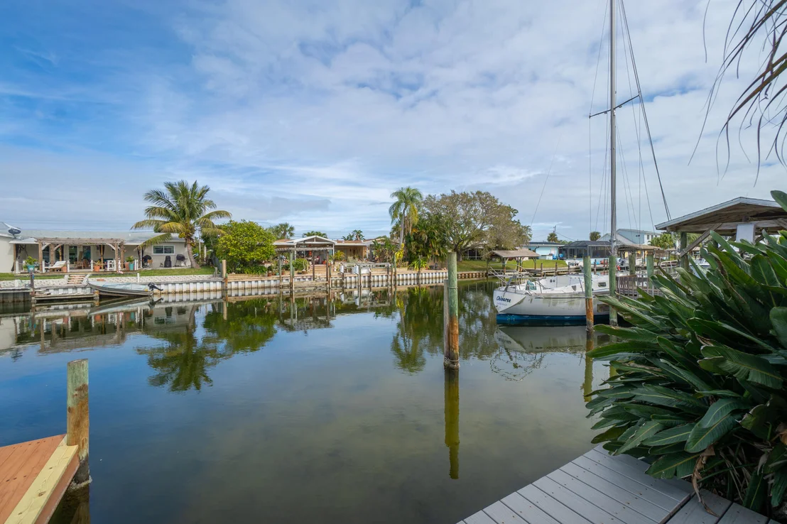 Photo of 453 Penguin Drive