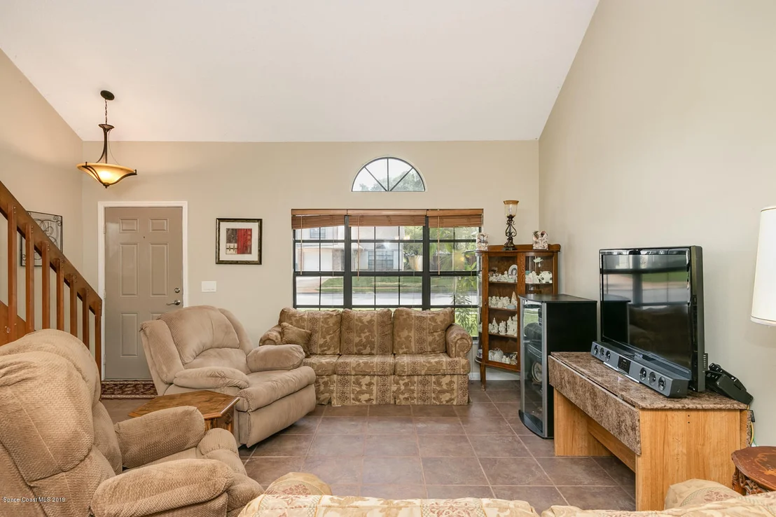 Photo of 1551 Clover Circle