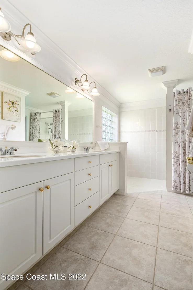 Photo of 7158 Broderick Drive