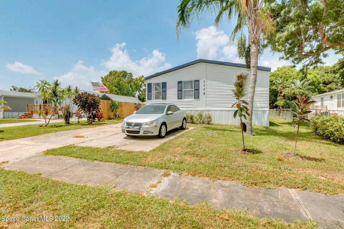 Photo of 1175 Luther Drive