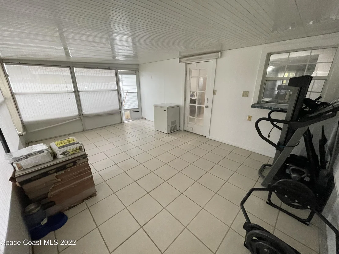Photo of 4097 Robinhood Drive