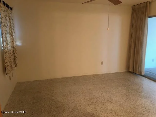 Photo of 862 Hampton Drive NE