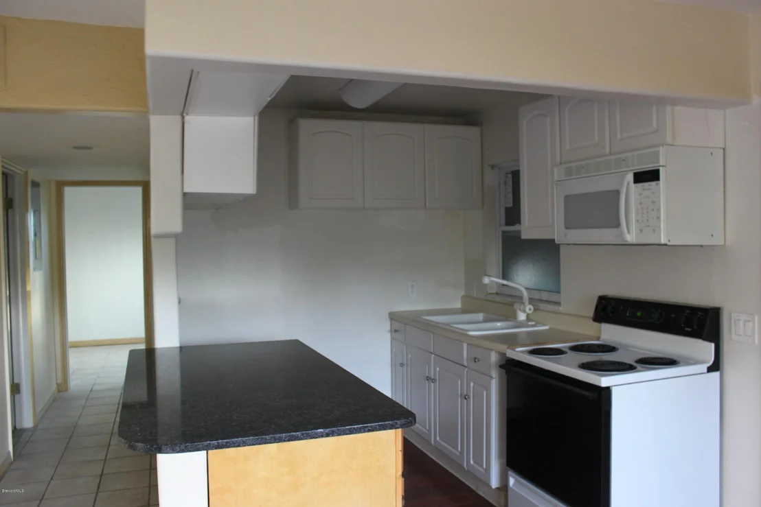 Photo of 2309 St Swithin Street
