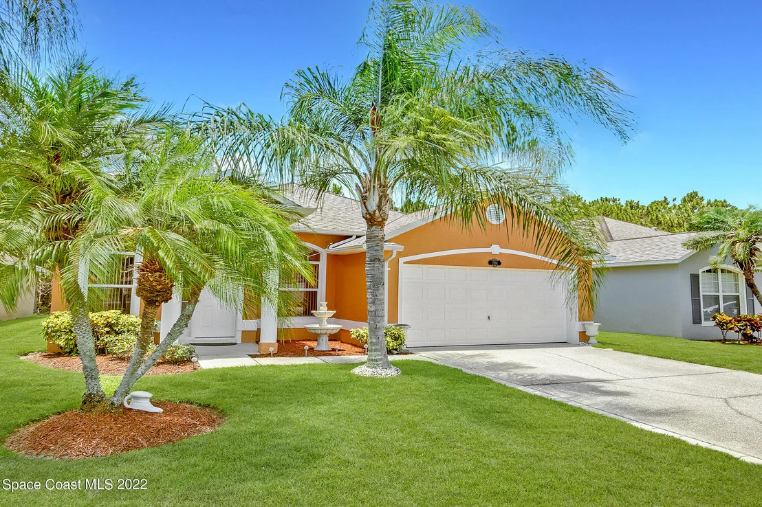 Photo of 2391 Stratford Pointe Drive