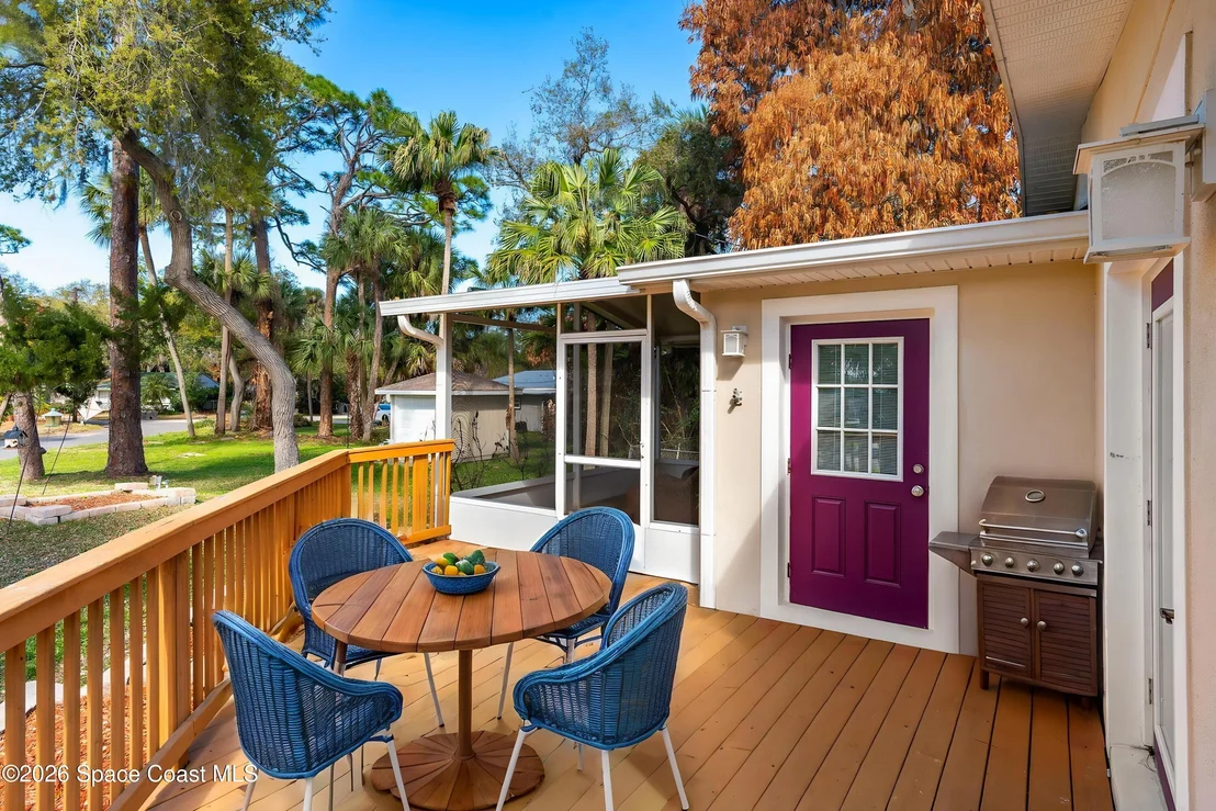 Photo of 135 Oakledge Drive