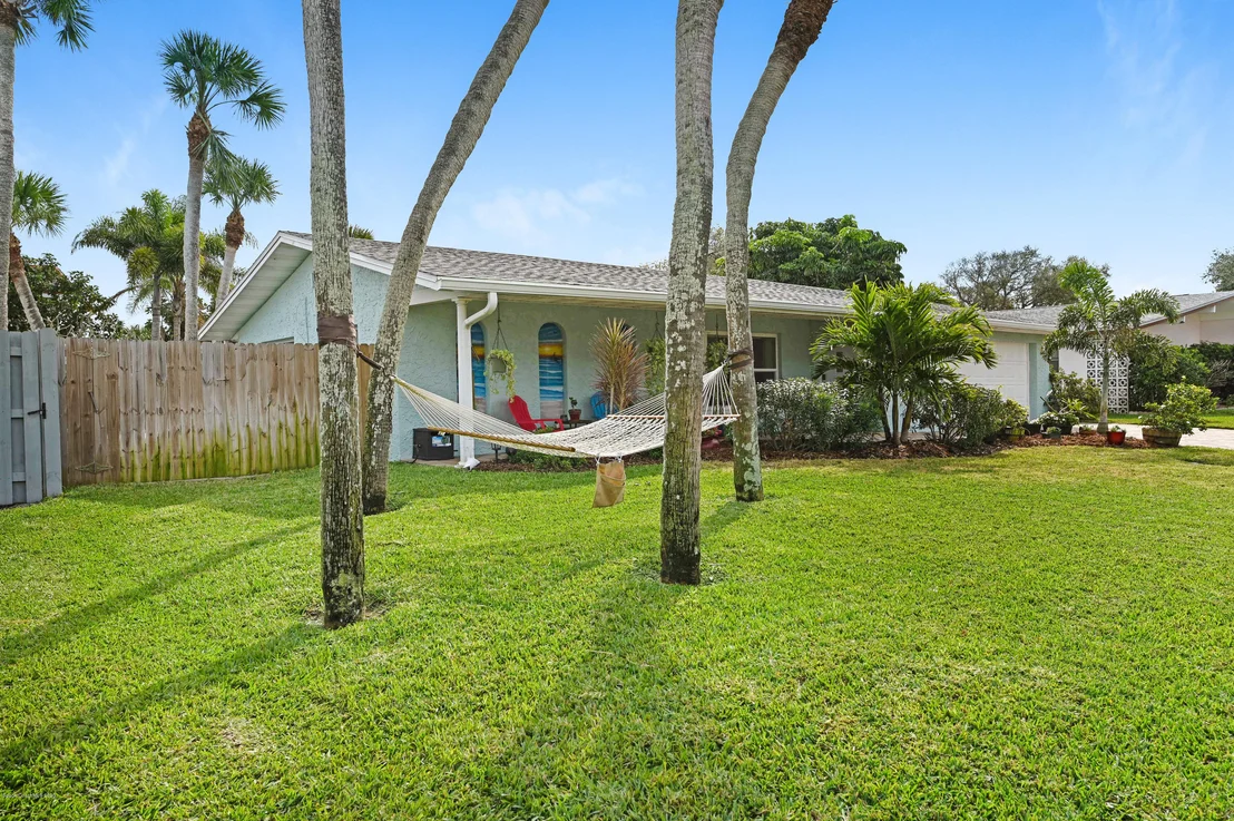 Photo of 205 Rose Drive