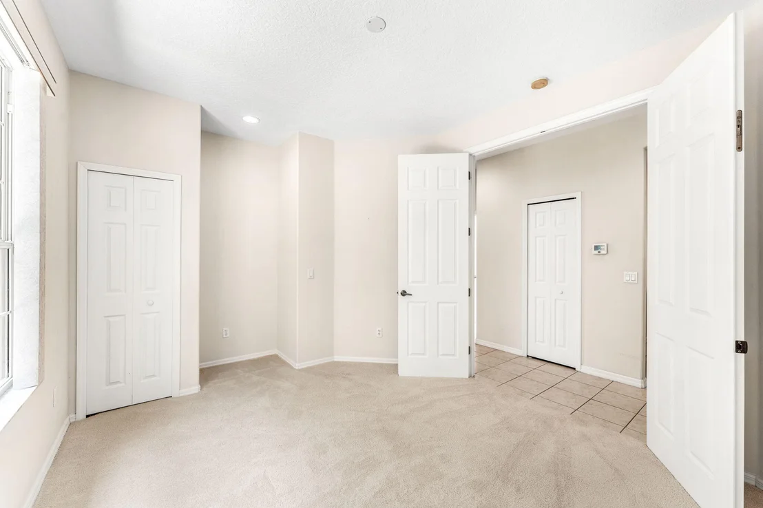 Photo of 1222 Honeybee Lane