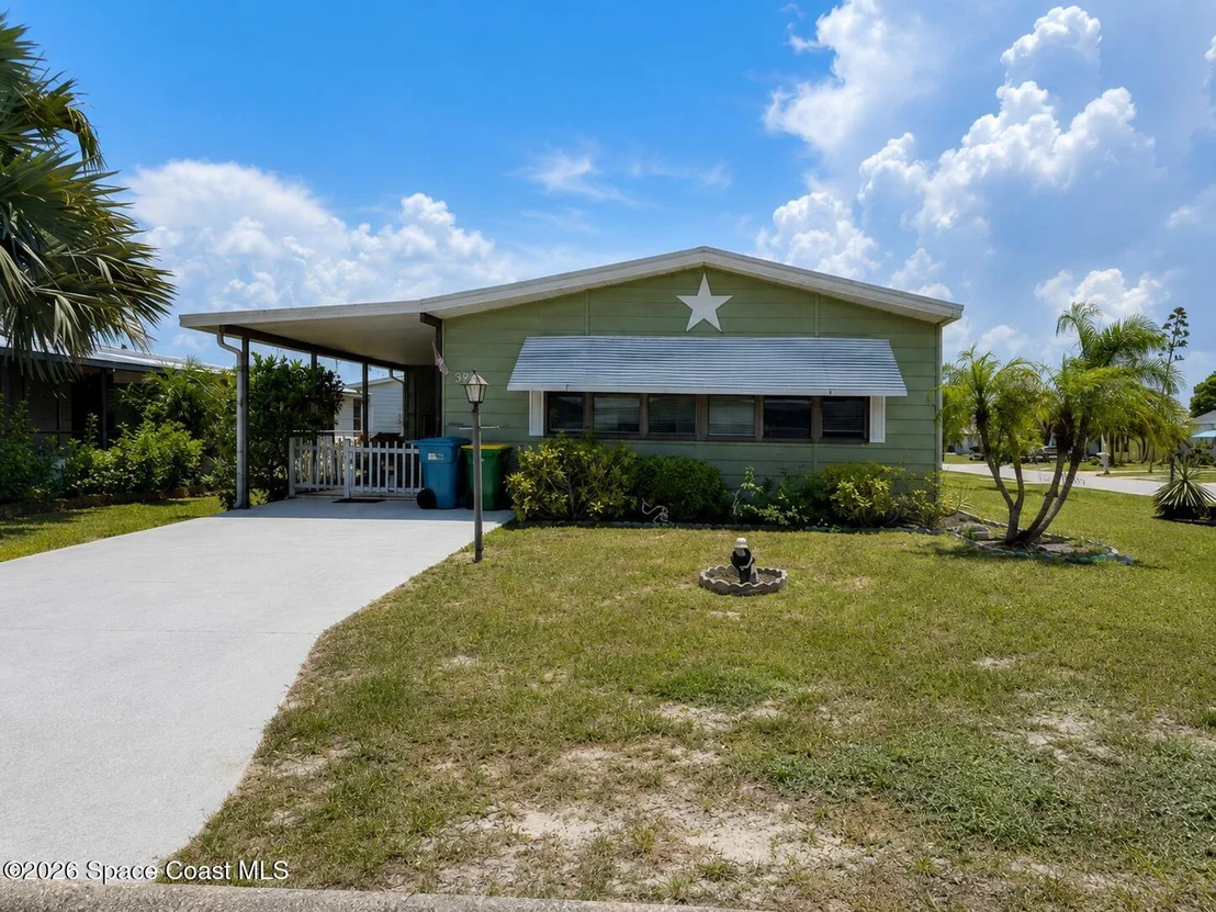 Photo of 913 Cassia Drive