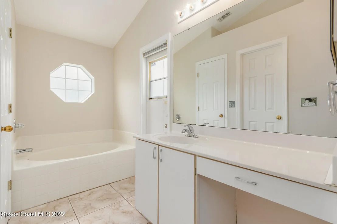 Photo of 2802 Saint Robert Drive