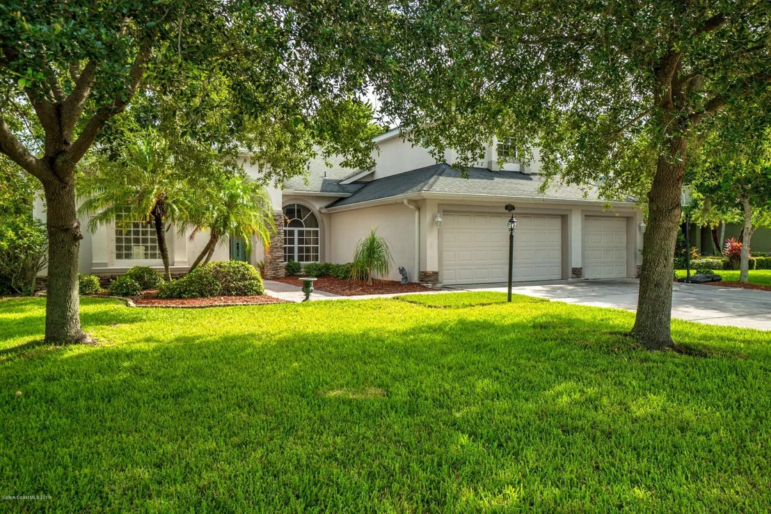 Photo of 2183 Woodfield Circle
