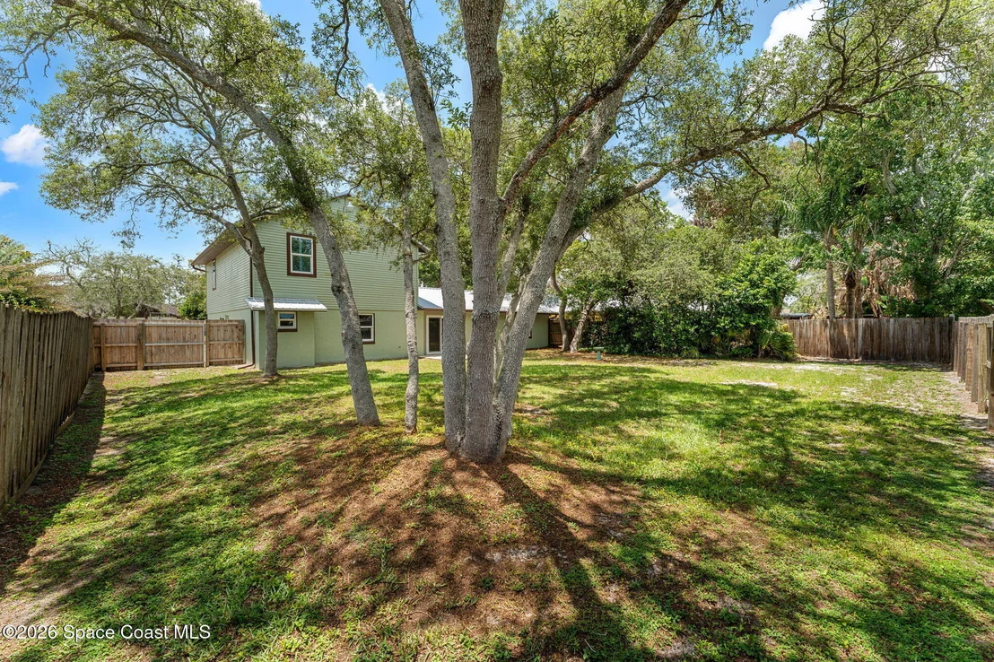 Photo of 5687 Holden Road